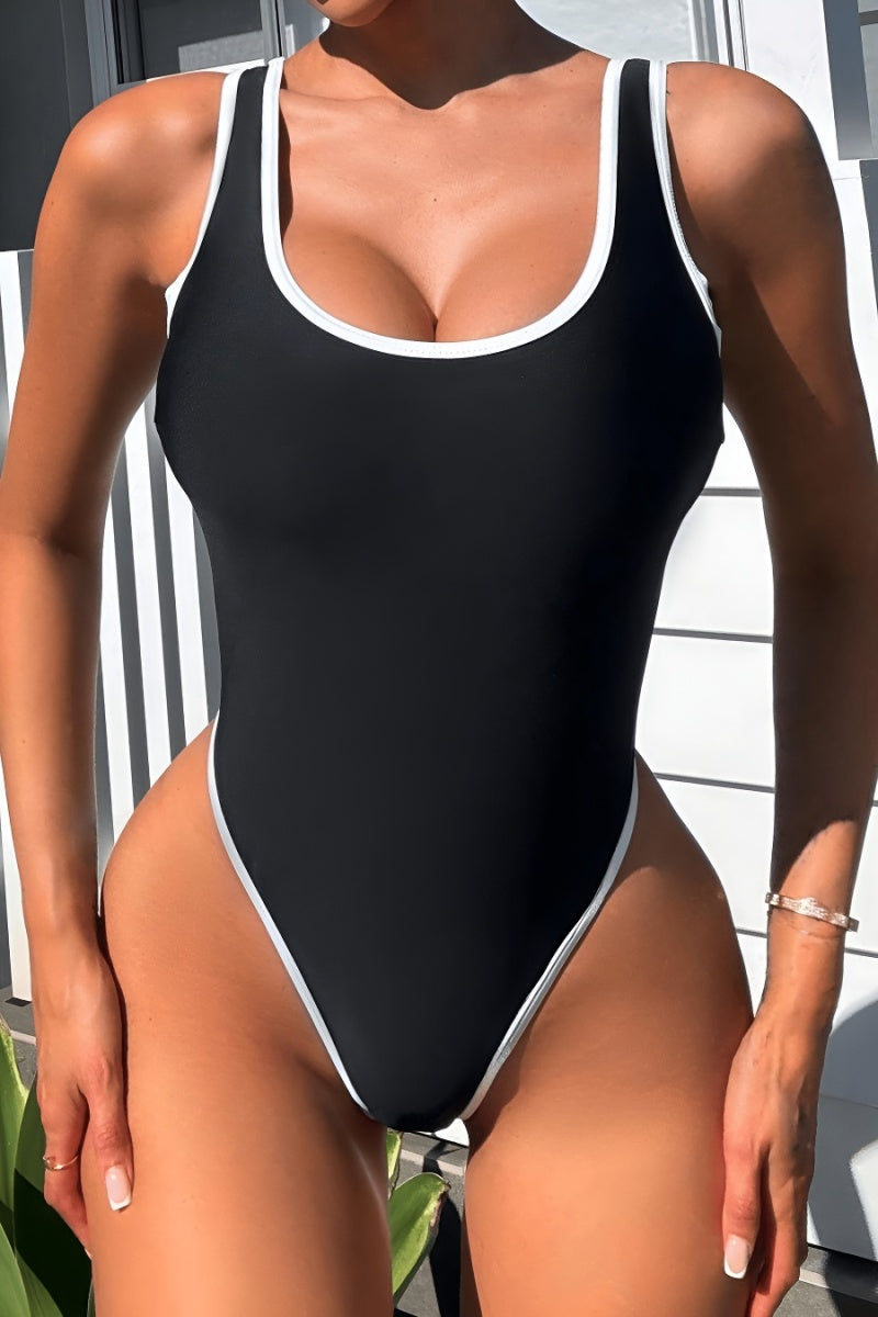 LYRA Black